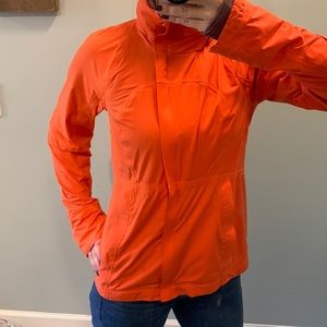 Lululemon Running Jacket orange